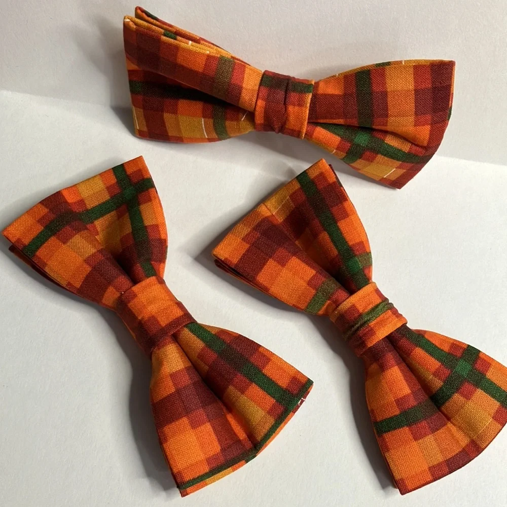 Pet Bowtie in a Fall Plaid for Halloween & Thanksgiving